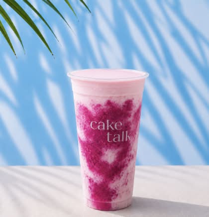 cloud dragon fruit slush / 芝芝火龙果冰沙